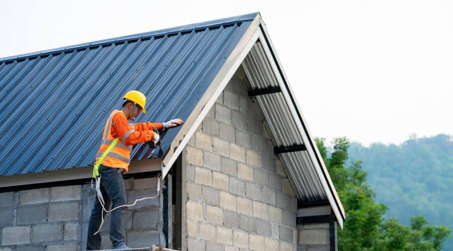 Professional Flat Roofing Installation in Forestville, MI